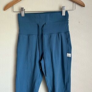 Vuori daily Blue Leggings High-Rise Stretch size XS
